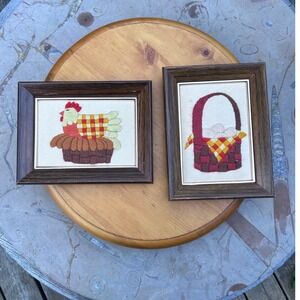 Vintage Crewel Embroidery Framed Pair Hen Chicken Gingham Creative Circle Kitsch